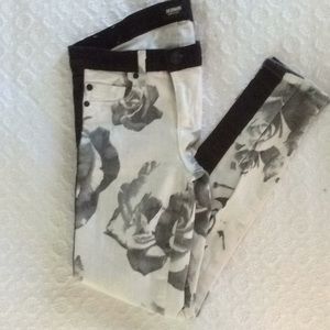 Size 25 HUDSON Jeans NWOT